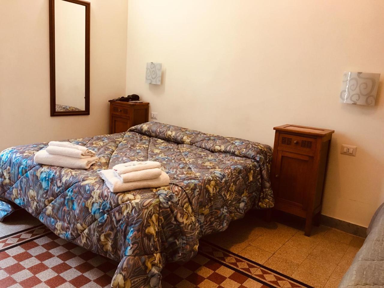 Casa Rosy Hotel Rome Buitenkant foto